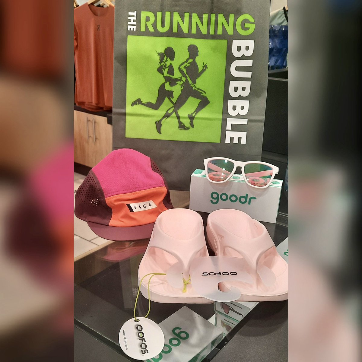 ✨Gals…✨ To celebrate the Moy Park Belfast City Women’s 10K 𝗦𝗘𝗟𝗟 𝗢𝗨𝗧 we have teamed up with The Running Bubble for an uber girlie giveaway 😍 Head over to our Facebook or Instagram for your chance to 𝗪𝗜𝗡; ❣️ Goodr Sunglasses ❣️ Oofos Flip Flops ❣️ Vaga Hat