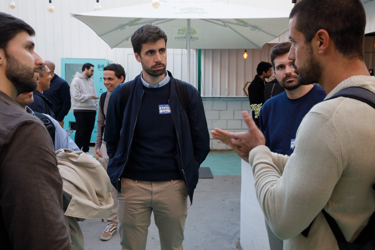 We kicked off our first talk with <a href="/fleet_co/">Fleet</a>, the leading IT equipment leasing company, which focused on efficient growth, expansion, bootstrapping, and business models. 💥 Alexandre Berriche (Fleet), and Jon Fath (<a href="/RauvaApp/">Rauva</a>) were the speakers

Welcome to Portugal, Fleet! 🇵🇹