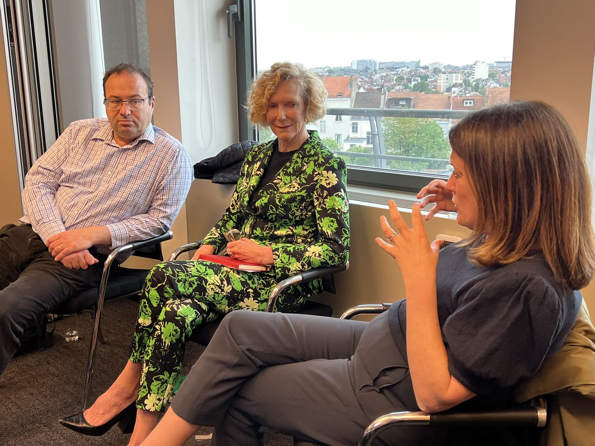 Fascinating insights into #europe political &amp; economic developments, challenges and opportunities with <a href="/HackTurnedFlack/">victoria main</a> <a href="/suzannelynch1/">Suzanne Lynch</a> <a href="/AndyBounds/">Andrew Bounds</a>. NZ Ambassadors from across the region truly appreciated the discussion. <a href="/MFATNZ/">New Zealand Ministry of Foreign Affairs & Trade</a>