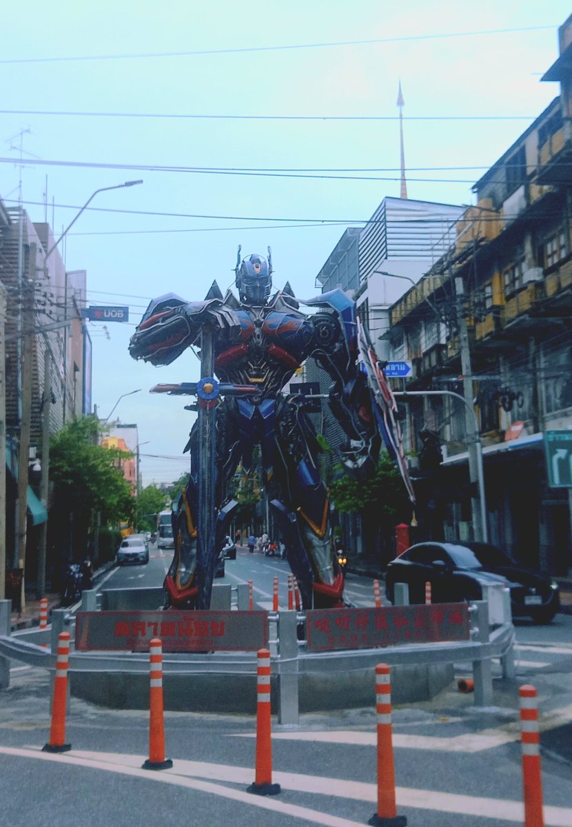 A Transformer statue roundabout on the way to Talat Noi on Charoen Krung Road. Bangkok, Thailand