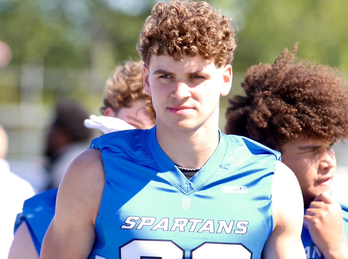 Wheaton St Francis @SFHSFBWheaton 2026 TE @gavin_mueller3 Gavin Mueller has added more Power 4 offers and updates us on his summer plans edgytim.rivals.com/news/more-offe…