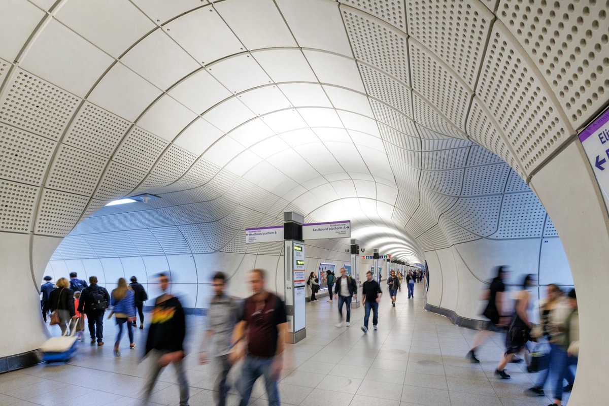 #TfL Press Release: The Elizabeth line continues to transform travel in London on its two-year anniversary Between June 2022 and October 2023, Elizabeth line passenger demand grew by around 40 per cent, the fastest in the UK tfl-newsroom.prgloo.com/news/the-eliza…