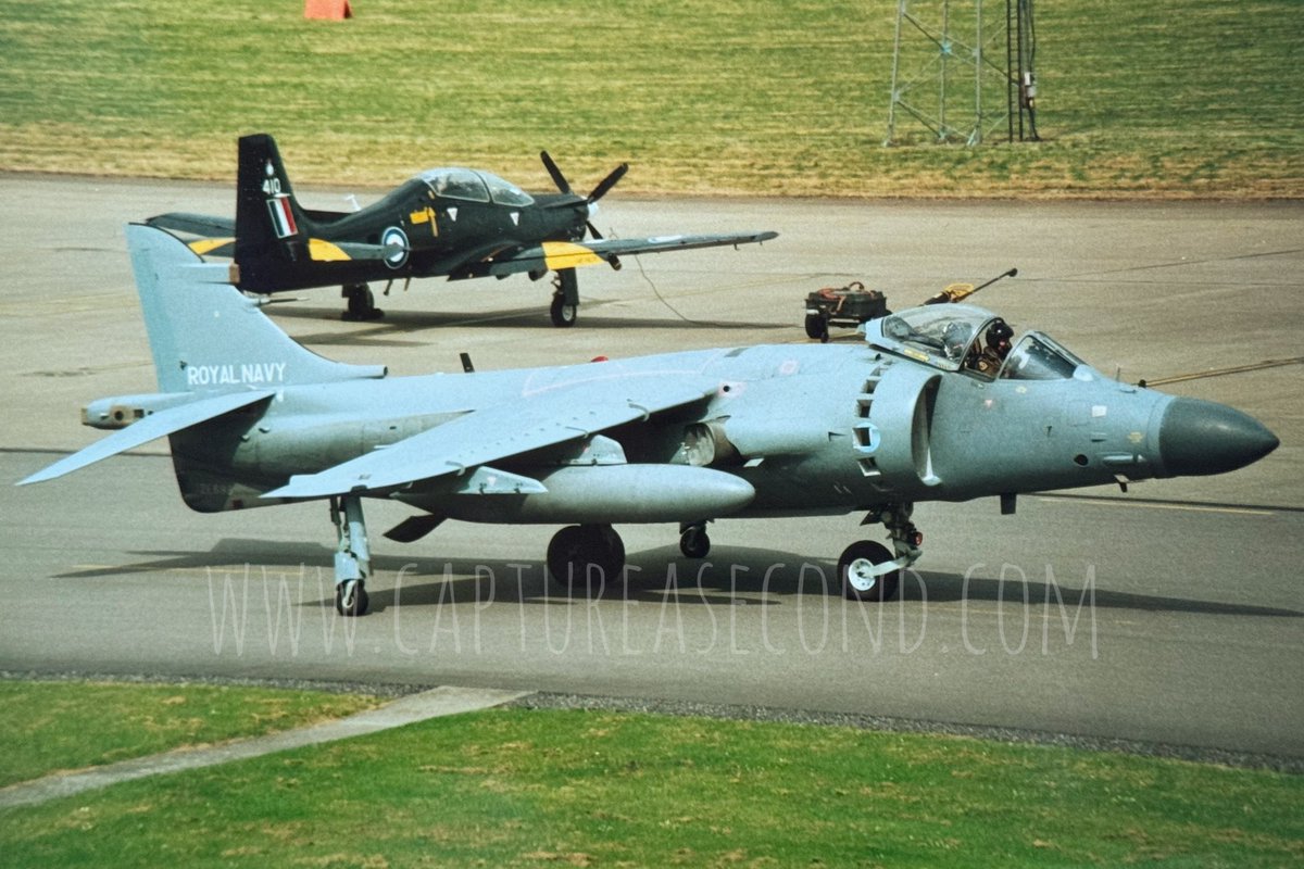 SHAR and Tucano, 2000. #royalnavy #fleetairarm #harrierfriday #shar #seaharrier #harrier #jfh #hover #airpower #fighter #flight #fastjet #aviation #avgeek #captureasecond