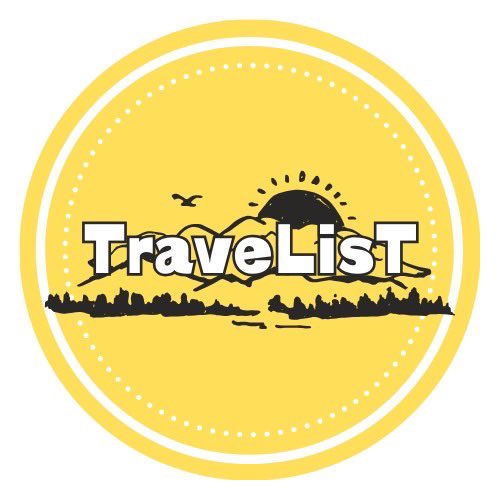 はじめまして！
私たちは「TraveLisT」です！

Fruits Note所属2、3、4回生のメンバーで

あなたの旅を彩る1曲

をコンセプトに活動しています！

これからたくさん外ライブに出演していきますので、
どうぞよろしくお願いします！