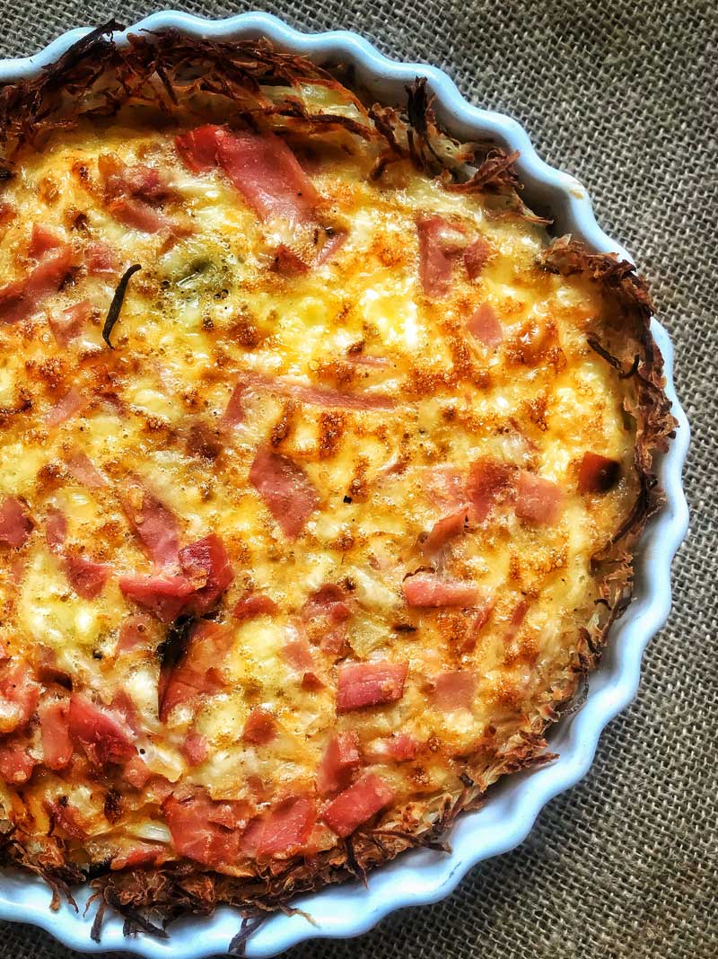 ⭐️ Hash-brown crust quiche lorraine⭐️

Full recipe 👉 theslimmingfoodie.com/hash-brown-cru…

Have you tried a hash-brown style crust for your quiche? It's a great alternative to pastry, and makes a filling and delicious quiche.