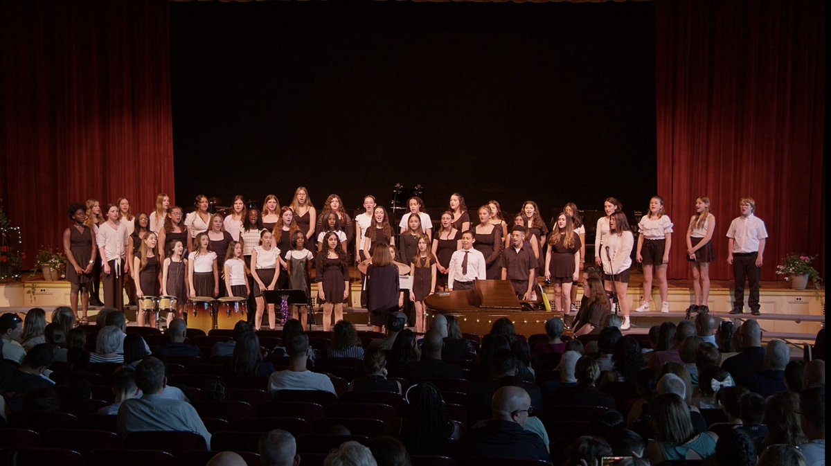 Goshen Choruses were amazing In their Spring Concert! 🥰🎶<a href="/GCSDMusic/">Goshen Music K-12</a>
