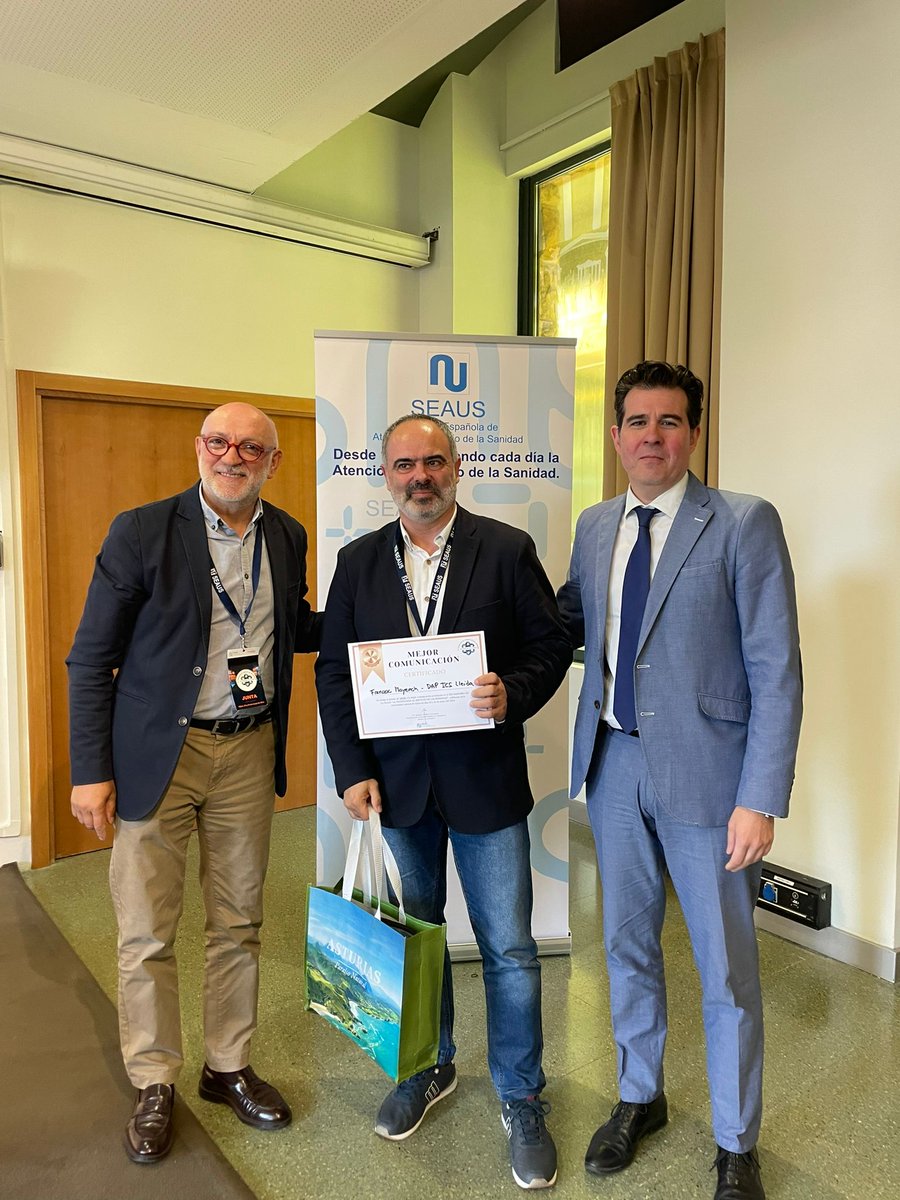 El projecte TOSTEMP AMASSA guanya el 1r premi 🥇a la millor comunicació al XII Congrés de la <a href="/SEAUS1/">SEAUS</a> que ha tingut lloc a <a href="/Gijon/">Gijón/Xixón</a> Enhorabona !!! 👏👏👏 <a href="/apicslleida/">AP ICS Lleida</a> <a href="/icscatcentral/">ICS Catalunya Central</a> #AranSalut <a href="/sisco_onso/">Francesc Mayench</a> <a href="/JoaquinPastor83/">Joaquín Pastor</a> #mireia_rodriguez <a href="/cristina_rovira/">Cristina Rovira</a> <a href="/FranchSoles/">SolesFranch</a> <a href="/babucha34/">MIGUEL ANGEL</a>