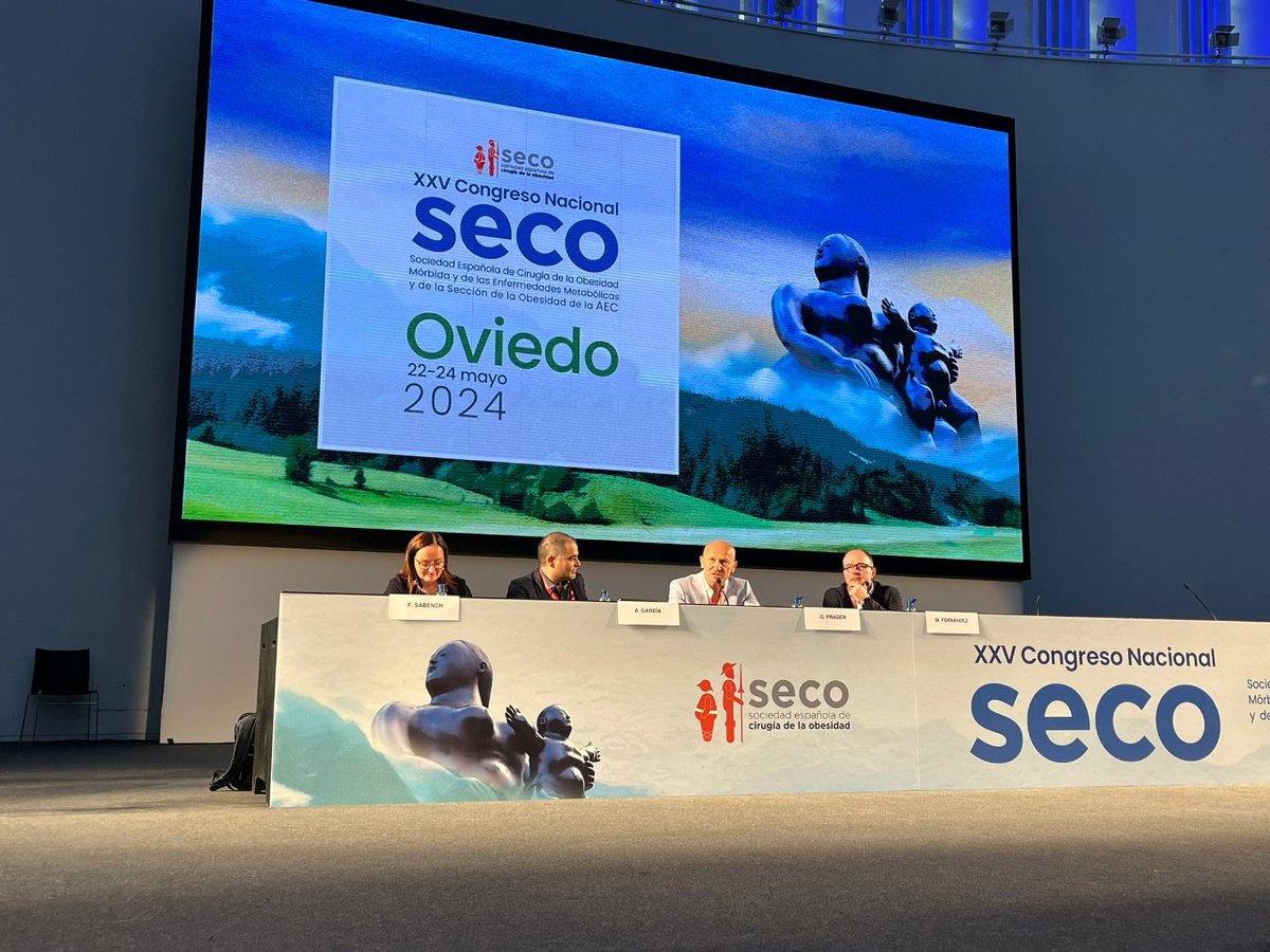 Comenzamos tercera y última jornada de #SECO2024 con la 𝐌𝐄𝐒𝐀 𝐂𝐈𝐑𝐔𝐆𝐈́𝐀 𝐁𝐀𝐑𝐈𝐀́𝐓𝐑𝐈𝐂𝐀 𝐘 𝐂𝐀́𝐍𝐂𝐄𝐑, moderada por Amador García, Presidente de SECO (Hospital Universitario Donostia) y Fátima Sabench (Hospital de Reus, Tarragona), Vicepresidenta de SECO