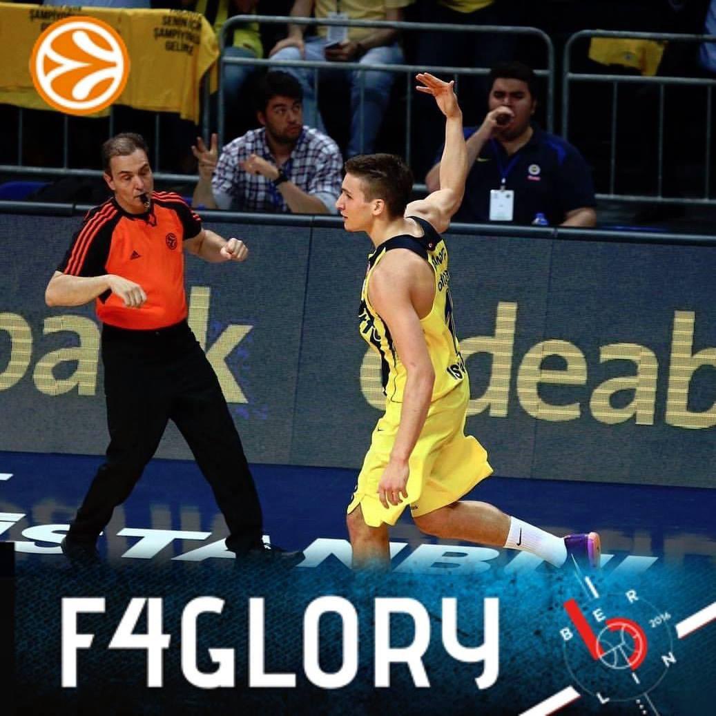 Berlin’in bize borcu var! 💛💙

#YellowLegacy #EuroLeague #F4Glory