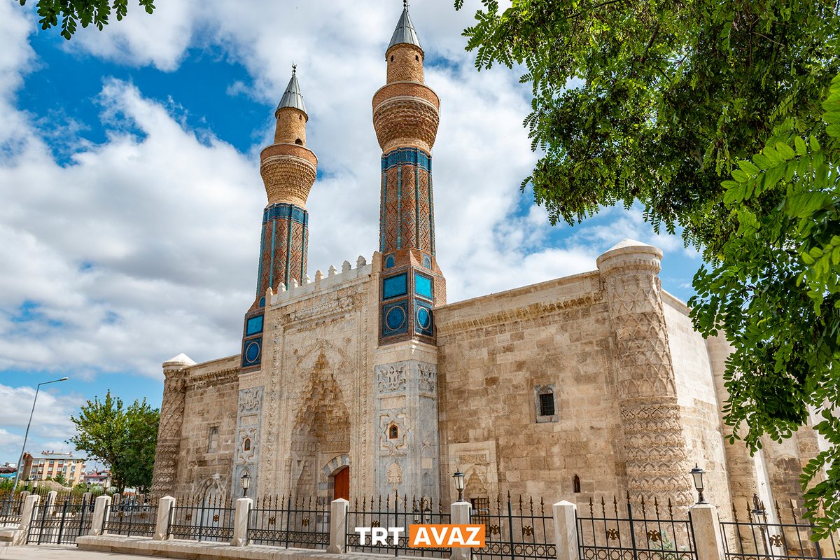 Gök Medrese - Sivas