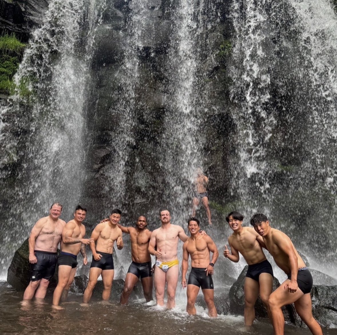 Day off, Wim Hof 💦🥶

#BraveBlossoms | #JapanRugby