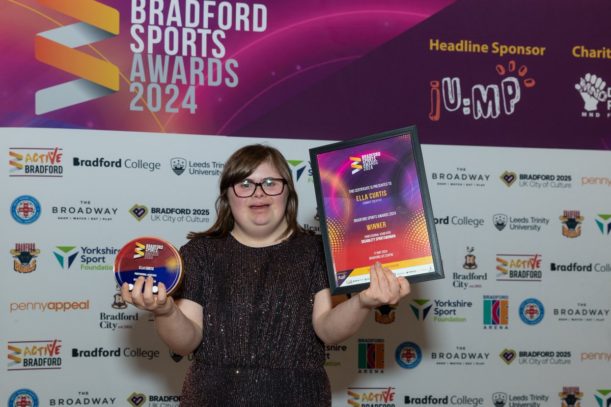 Over 350 guests at the 8th #BradfordSportsAwards, hosted by Tanya Arnold, heard a range of uplifting stories from the most inspirational sports stars in the Bradford district. Congratulations are in order for #CravenCollege student Ella Curtis who was victorious in the