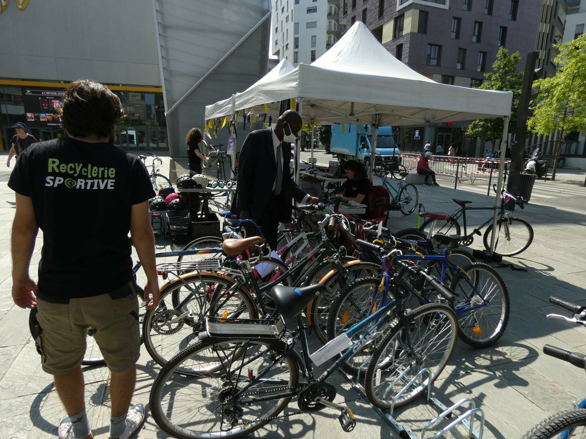 Ville cyclable du futur, place dans les quartiers… : à Massy, le festival « Parlons vélo » est ouvert
➡️ l.leparisien.fr/EcFZ