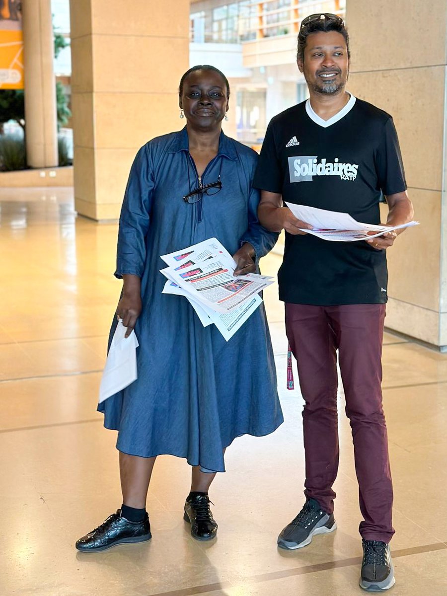 SolidairesRatp's tweet photo. Distribution de #Tracts à la #MaisonDeLaRAtp #RATP même si le syndicat ne sera pas représenté #SolidairesRatp informe sur les #Élections du #ConseildAdministration #RATP aucune voix pour l'extrême-droite ! https://t.co/8LoW4GZzbO