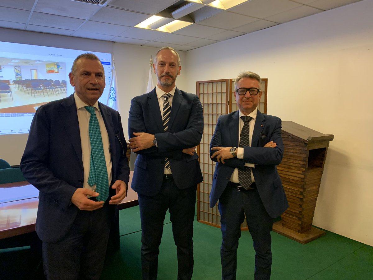 MarioAbbruzzese's tweet photo. Amici, questa mattina a Frosinone sono intervenuto alla Camera di Commercio per la conferenza "Parità di genere ed impresa femminile"! Un momento importante di confronto per il futuro economico del nostro territorio!
#europee2024 #Abbruzzese #Frosinone #CameraCommercio https://t.co/f0rGzv1Z4v