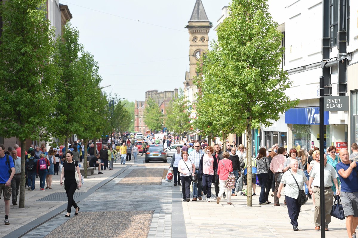 Preston has been recognised as one of the top cities for workers and job-seekers in the UK, according to new research by PayrollPrices.com. This comprehensive study evaluates 80 UK towns and cities based on various factors critical to employment and quality of life. For