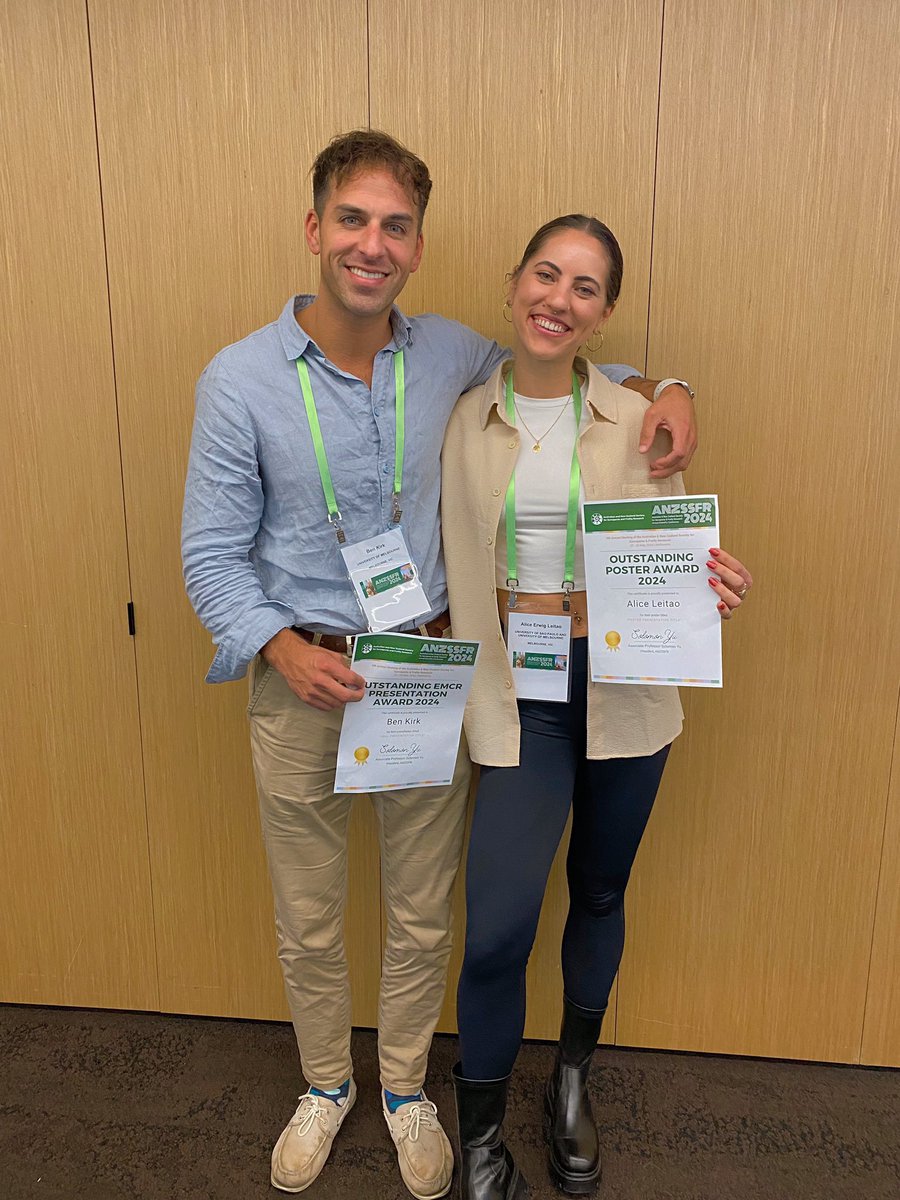 aliceerwig's tweet photo. Outstanding poster award at the @ANZSSFR 🤩🤩

Excited to share our research on protein supplementation 🧋 + NMES ⚡️ in hospitalized elderly! 

Big thanks to @Saulo_Gil and @DrBenKirk for their guidance and support 😃 https://t.co/E8EoOqz7T1