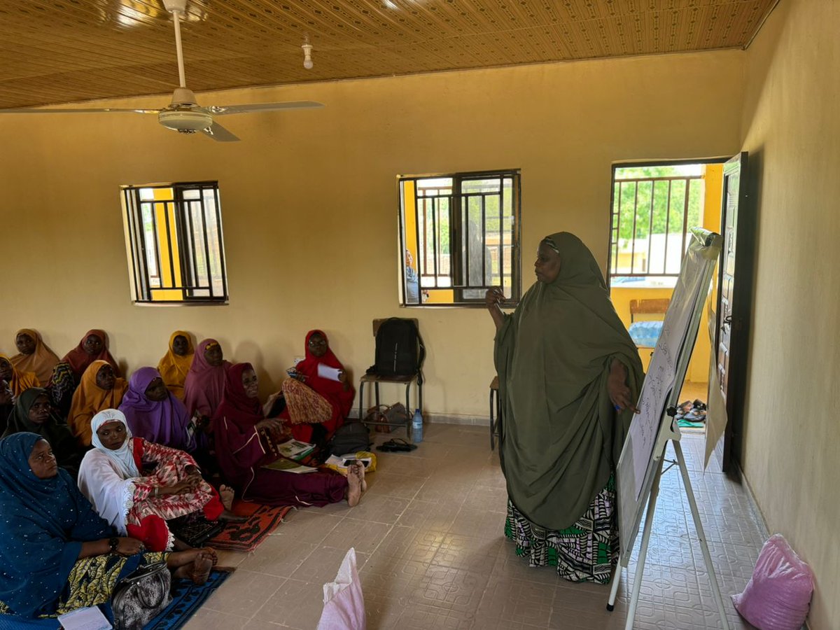 ActionAid Nigeria's SPAC project trains female farmers & youths in West Africa for the 2nd year across communities in Ebonyi, Delta, Ondo, Jigawa states, and the FCT. 

#Agroecology #climatejustice