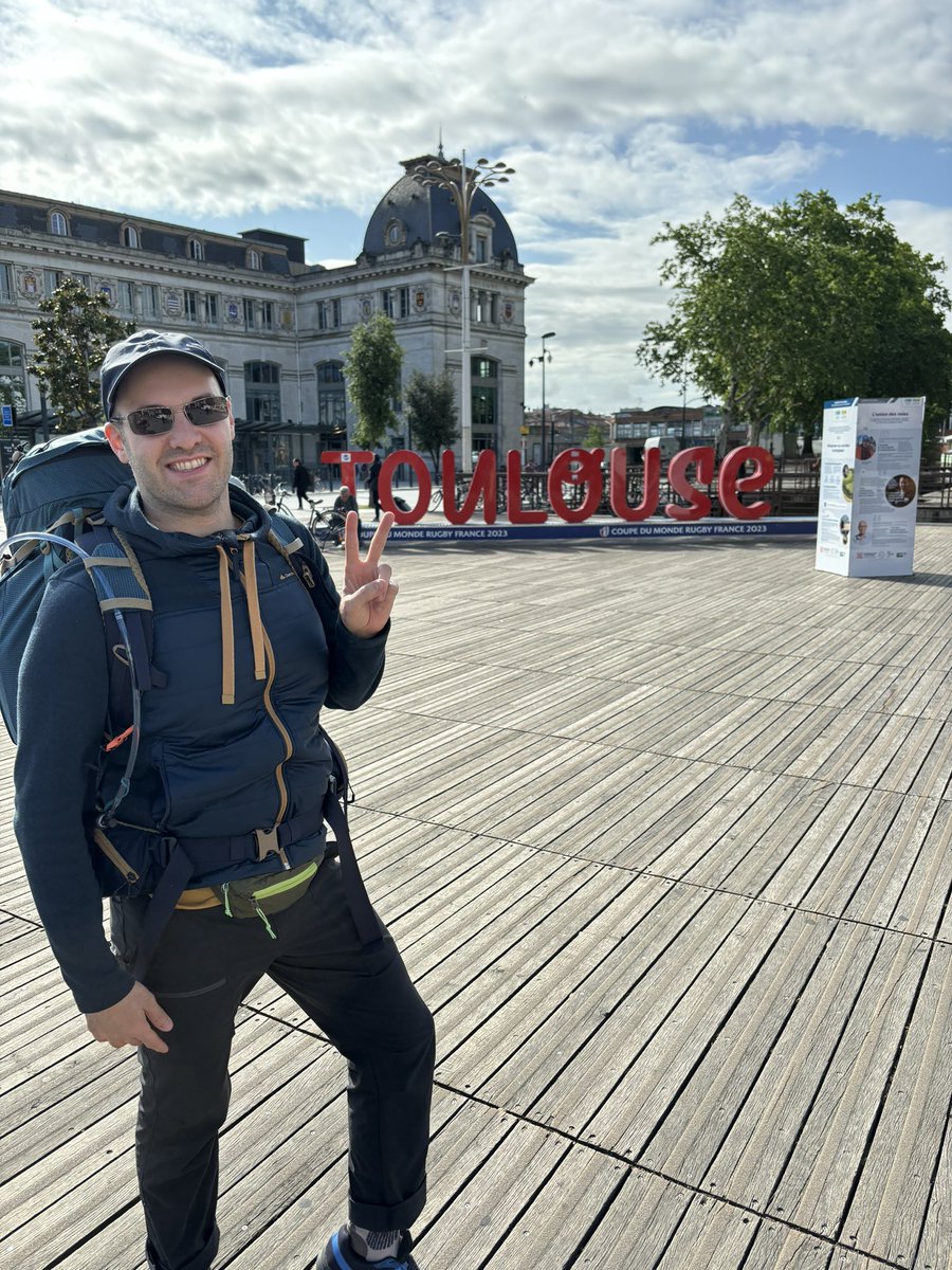 🥾C’est parti pour retourner sur #Espalion pour les 250km à venir pour reprendre la route vers Saint-Jacques ! 🎒

Déconnexion imminente, à bientôt ✌️ 
Alexandros 

#Pèlerinage #SaintJacquesdeCompostelle