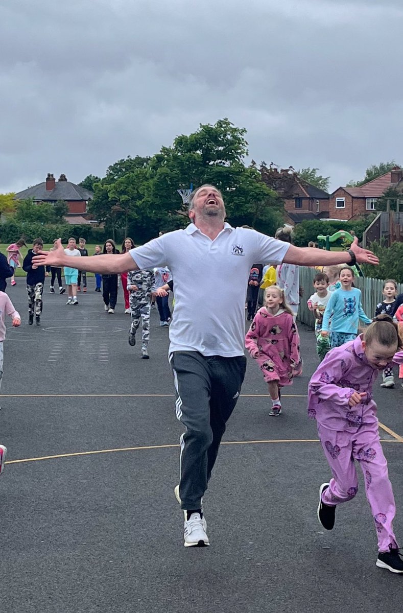 Friends of Larkfield ‘Bog-eyed jog’ - the weather smiled on us and Mr P was able to show his athletic prowess by beating the 9 year-olds!! (Well some of them anyway..)
Thanks to our children and families for their support and of course our fabulous FOL team!