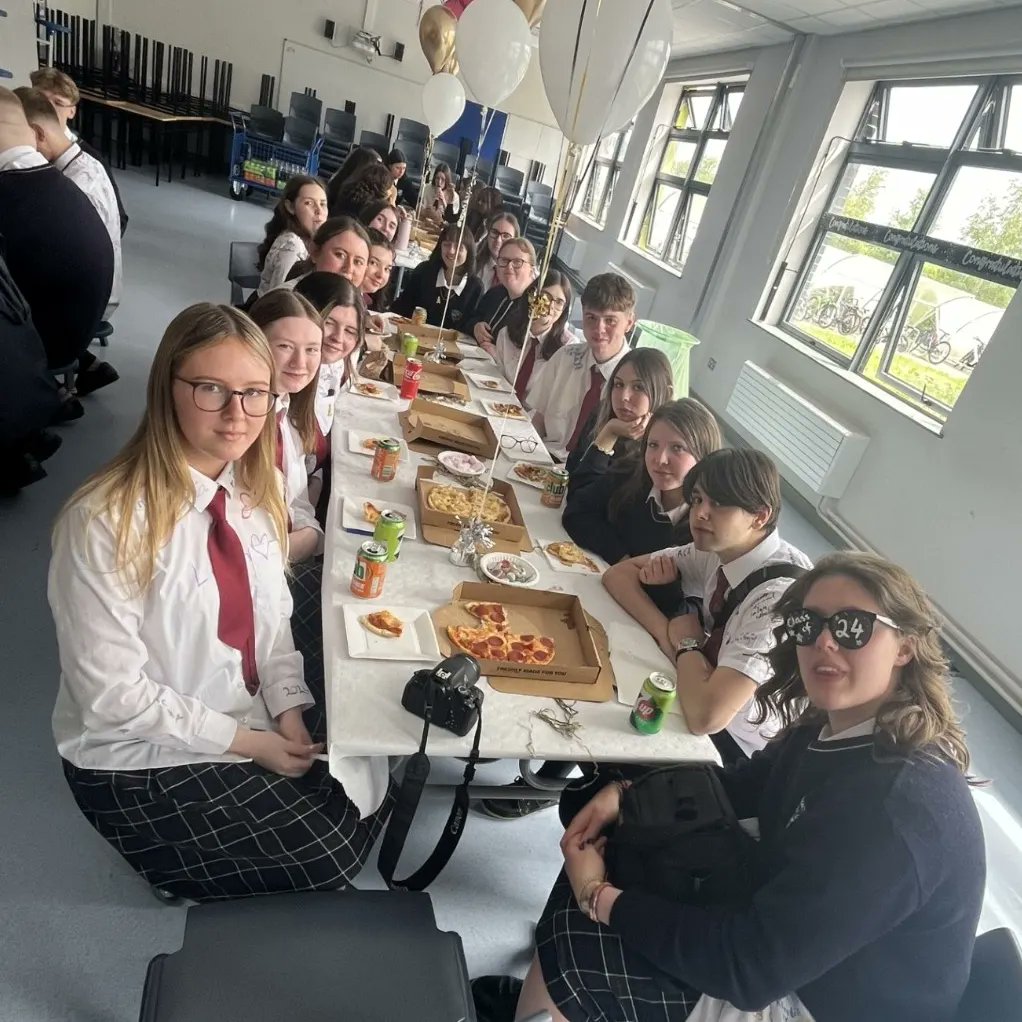 Just some of our 6th years celebrating their final lunch together in CDL with a pizza party! #CDLgraduation2024 #CDL