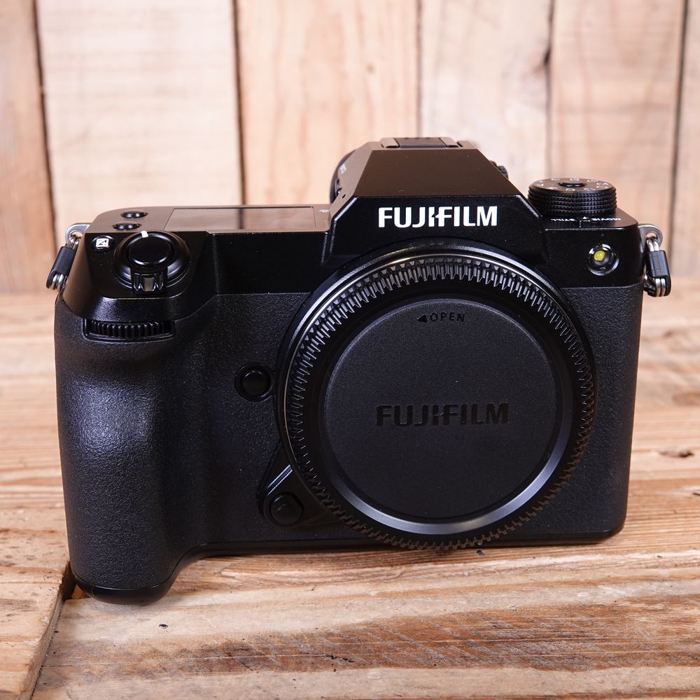 Harrison Cameras Used (@hcused) on Twitter photo USED FUJIFILM GFX 100S CAMERA BODY
Comes with our 12 months warranty.
tinyurl.com/used-24001648
#fujifilm #fujifilmGFX100S #sheffield #sheffieldissuper #mediumformat USED FUJIFILM GFX 100S CAMERA BODY
Comes with our 12 months warranty.
tinyurl.com/used-24001648
#fujifilm #fujifilmGFX100S #sheffield #sheffieldissuper #mediumformat
