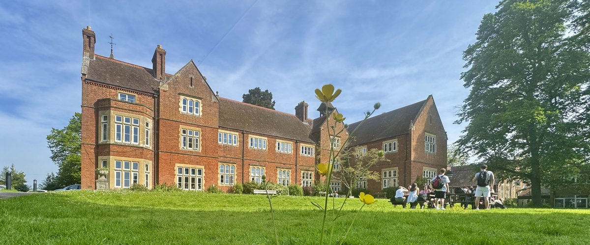 LordWilliams'sSchool tweet media