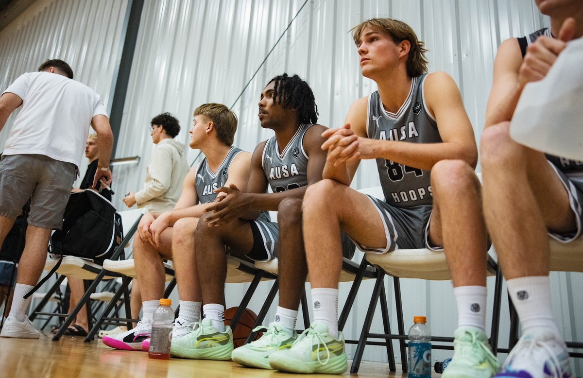 Lachlan Oakley tweet media