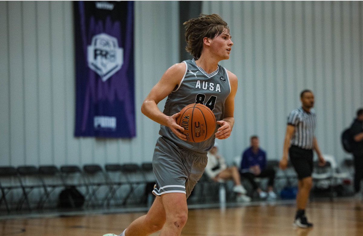 Lachlan Oakley tweet media