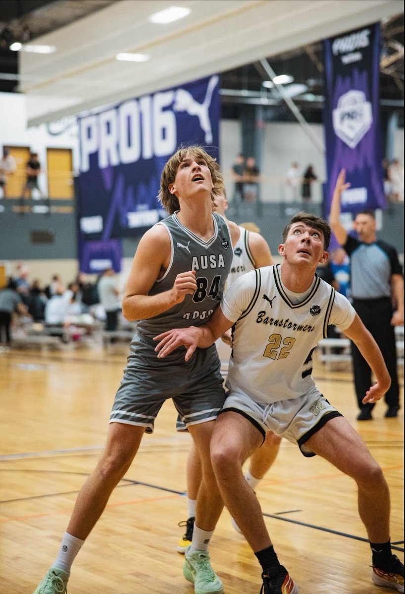 Lachlan Oakley tweet media