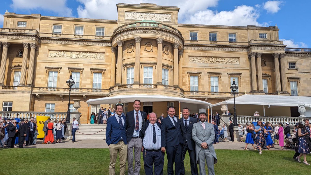 LymeRegis Lifeboat tweet media