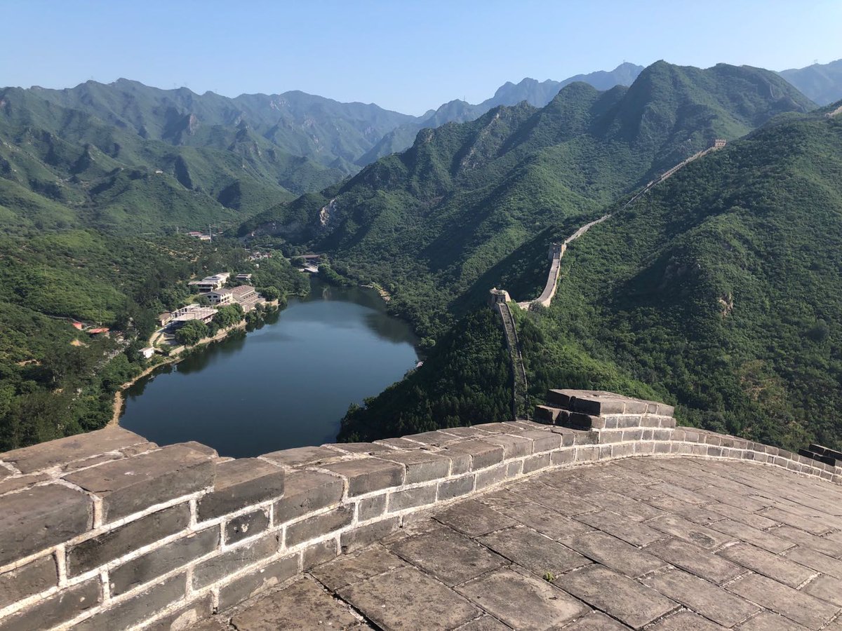 GoWithGuide's tweet image. Happy #friyay! Let&apos;s kick off the #weekendvibes with a quick trip to #beijing with local guide and nature lover Cathy Z. who shared her favorite sites with traveler Yuri K.
Photo credits: Cathy Z. (tour guide) check her out here! gowithguide.com/supplier/39806