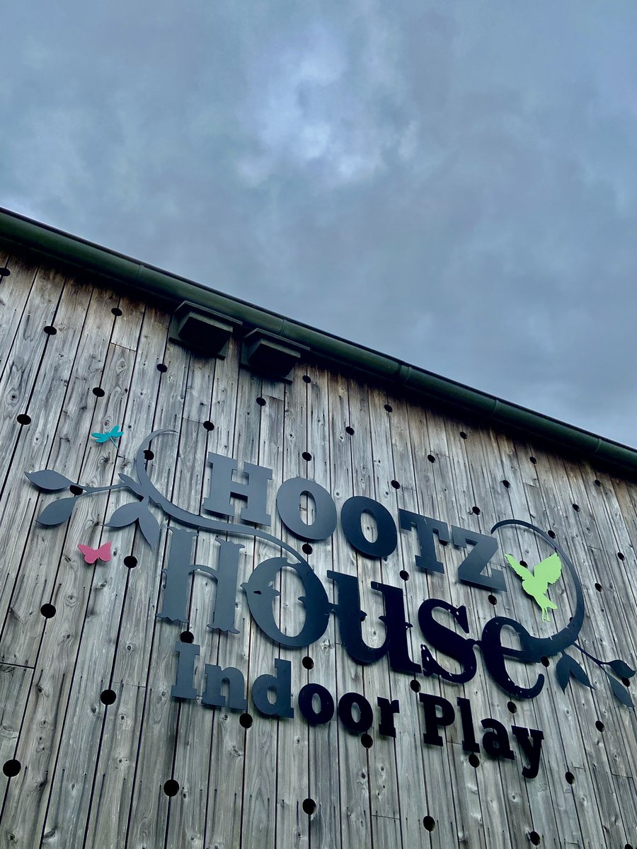 Pensthorpe's tweet photo. This year the Reserve Team have added two more Swift Nestboxes onto Hootz House and, with playing Swift calls, we are hoping to get some residents.
#BirdBoxes #NatureLovers #NatureReserve #HelpingWildlife https://t.co/aguQfAgjdU