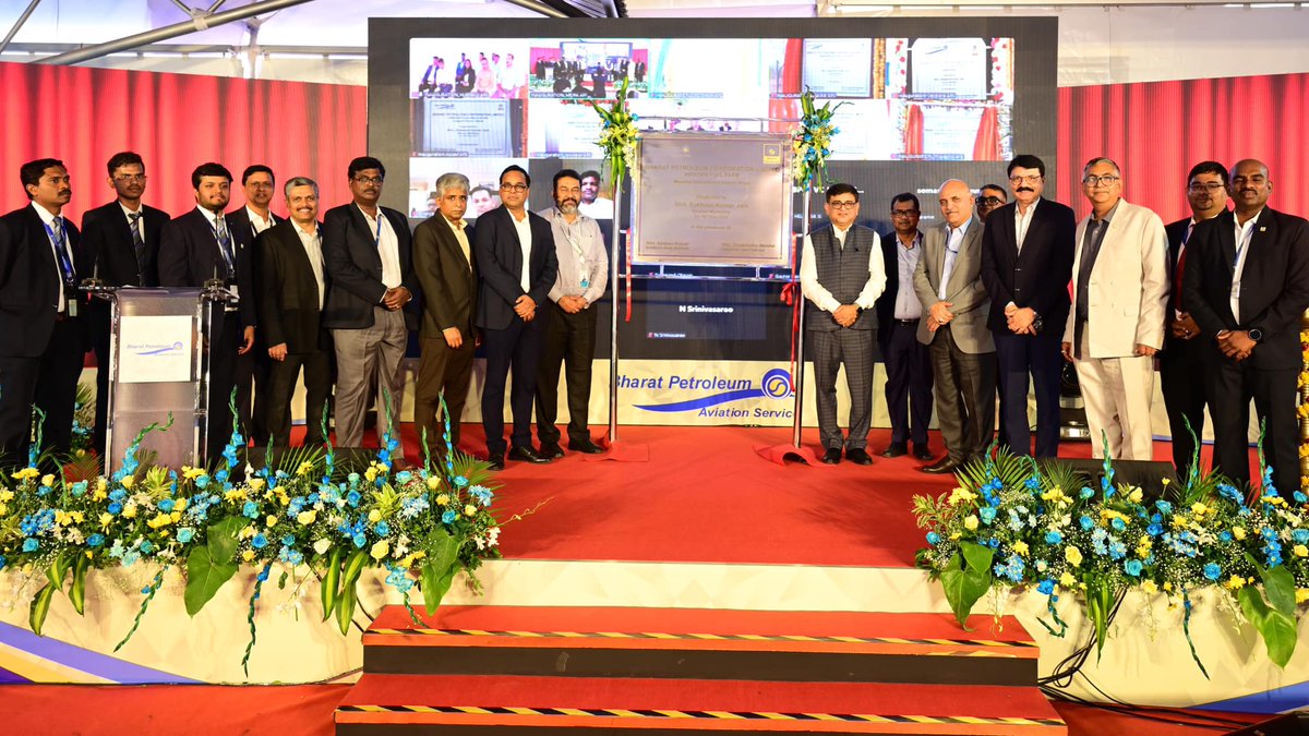 BPCL has inaugurated new hydrant facilities at Goa Mopa Airport. Covering 6 acres, the hydrant fuel farm has a storage capacity of 8,270 KL. This strategic expansion aims to meet the growing refueling demands and ensure seamless operations. Source: bizzbuzz.news/industry/aviat…