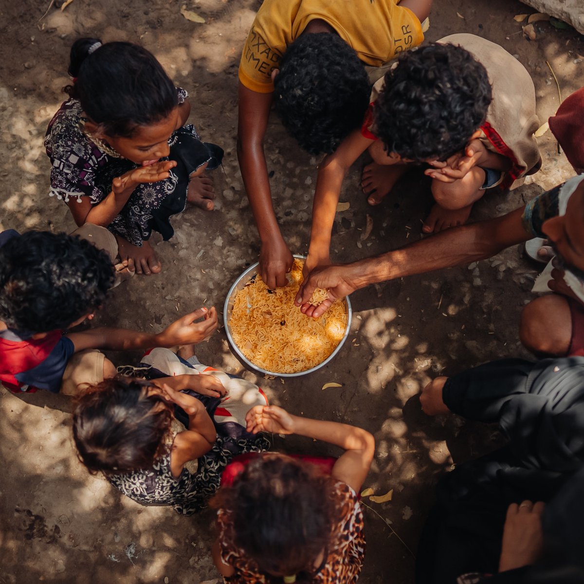 🚨More than 40 MILLION people in the #MiddleEast & #NorthAfrica are facing food insecurity.

As many countries are dealing with inflation in food prices & currency devaluation.

@WFP is providing crucial assistance to vulnerable communities in the region but the needs are high.