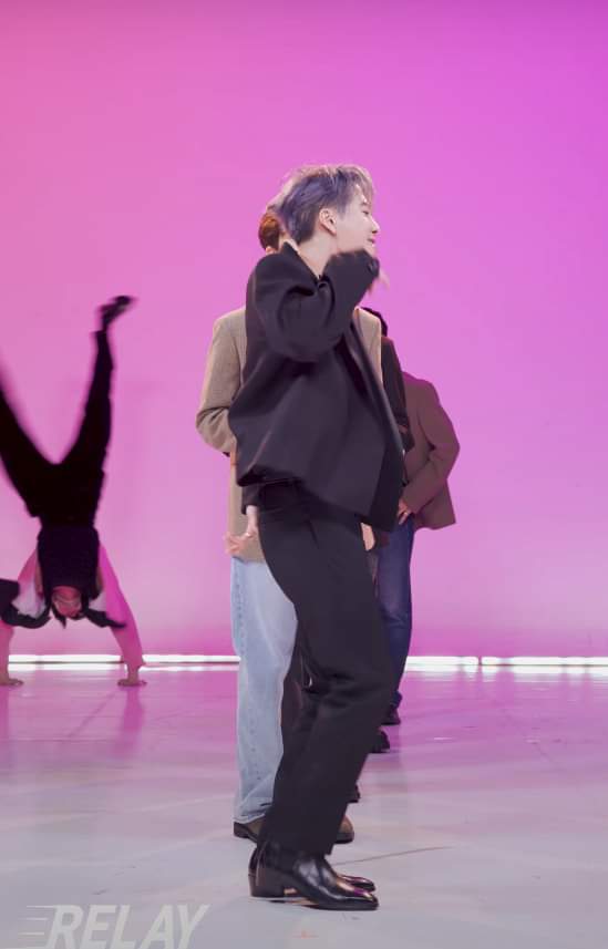 มันจะมีอยู่คนนึง.......