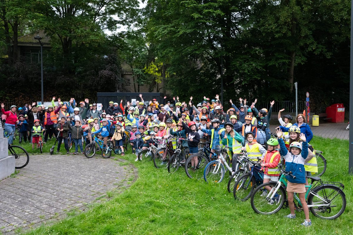 Sarah Azau tweet media