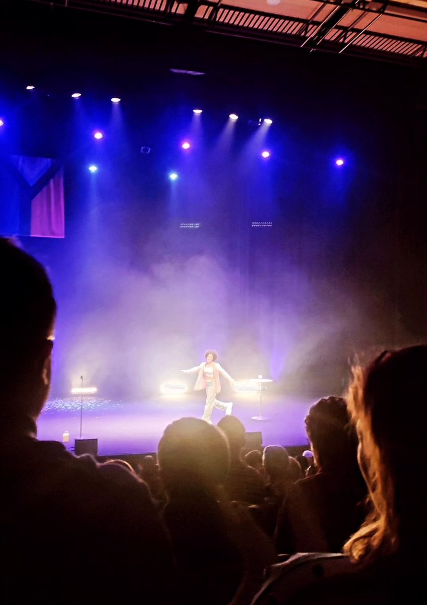 Tahnee, L'autre tweet media