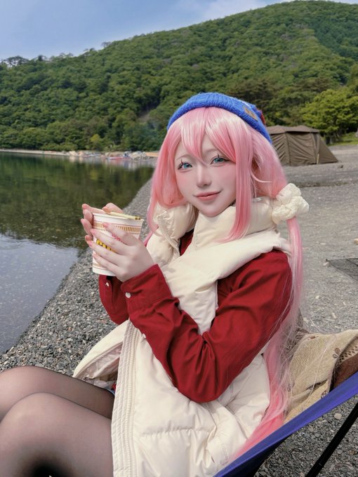 Twitterのコスプレ画像3