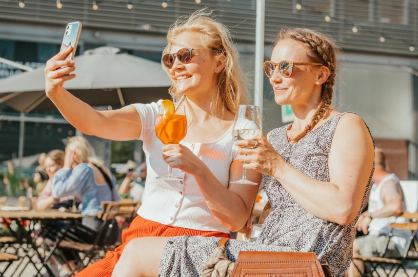 #Terdetuloa juhlimaan Sellon Kesäterassin avajaisia lauantaina 1.6. klo 13.45! Mukana myös #STIG. Kurkkaa koko ohjelma #sellonkesäterassi2024➡️sello.fi/tapahtumat/ter…