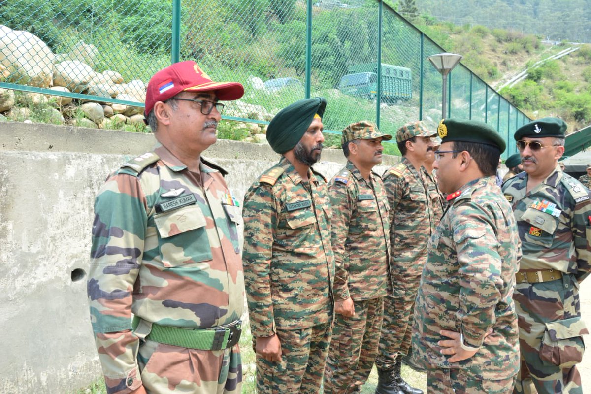 CPhhp's tweet photo. Gp Cdr Shimla Gp , Brig Roveen  vis Rampur Bn / Shimla Gp for Adm Insp. 
He also visited HIMTREK III loc at Duttnagar &amp; interacted with the Cdts.
#HQ_DG_NCC 
@SpokespersonMoD 
@prodefencechan1 https://t.co/VMARniDPk4