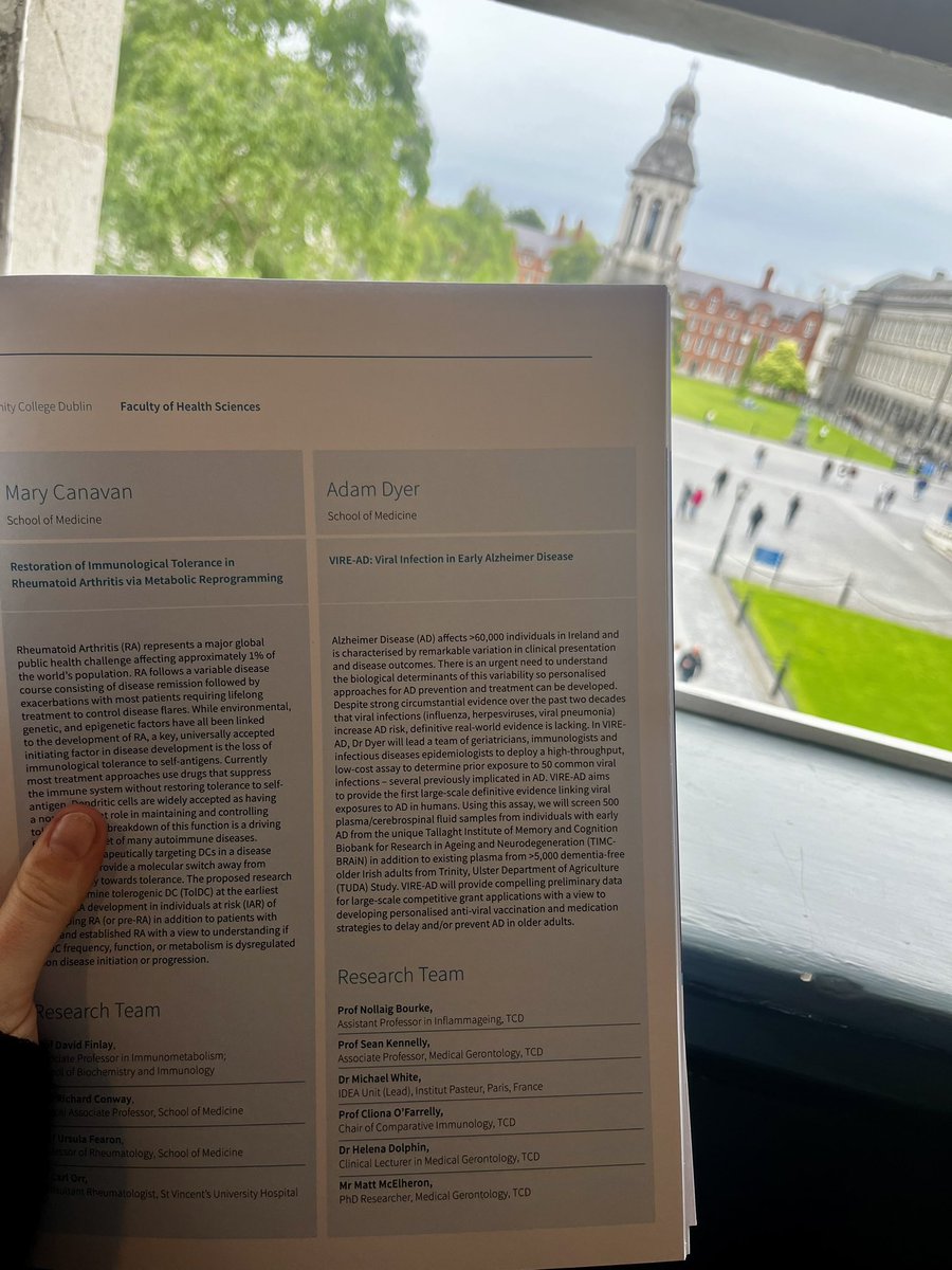 ✨ Congratulations @adamhdyer on receiving Faculty of Health Sciences Dean’s Award 🏆 such an exciting project investigating viral exposure 🦠 in Alzheimer’s disease 🧠 @NollaigBourke @TCDGerontology @SPKennelly @ClionaOfarrelly @MattMcElheron ✨