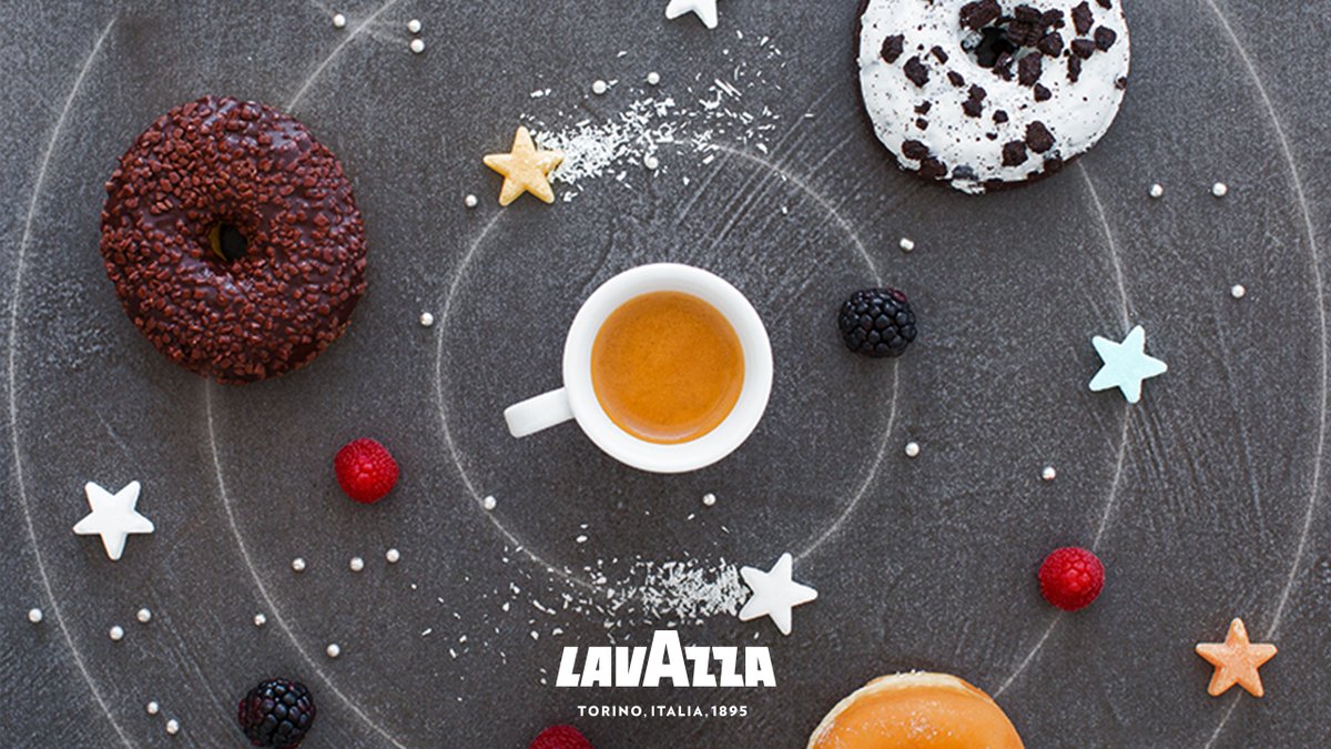 Looking for a boost to help get you through your Friday? Lavazza coffee tastes out of this world & is the perfect way to launch the weekend! #BankHoliday #coffeebeans #officecoffee #coffeeatwork #beantocupcoffeemachine #businesscoffeemachine #coffeesuppliers #hotdrinksmachine