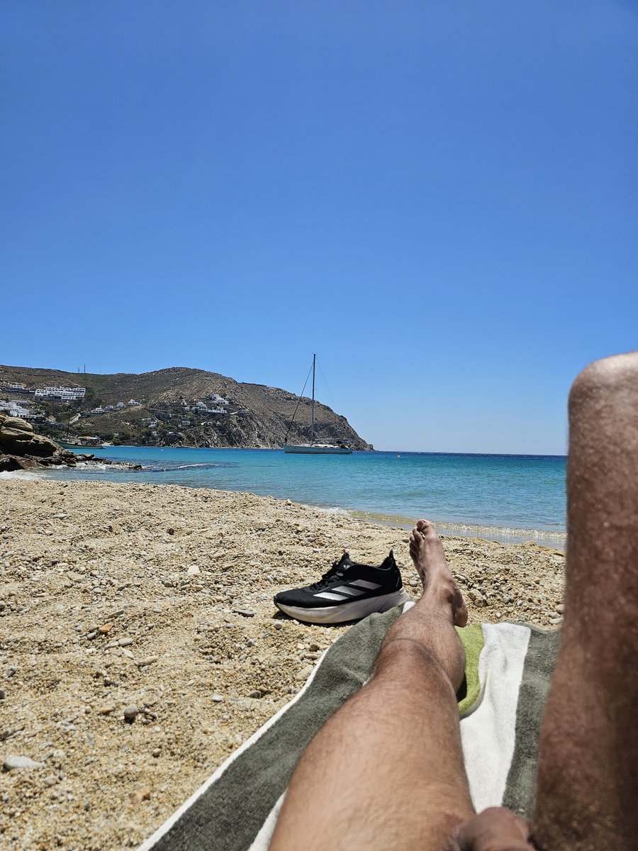 esp1rit0's tweet photo. Πρώτο μπαράκι για το'24... #beach #nudism #welovenude https://t.co/JoGiTFUWqw