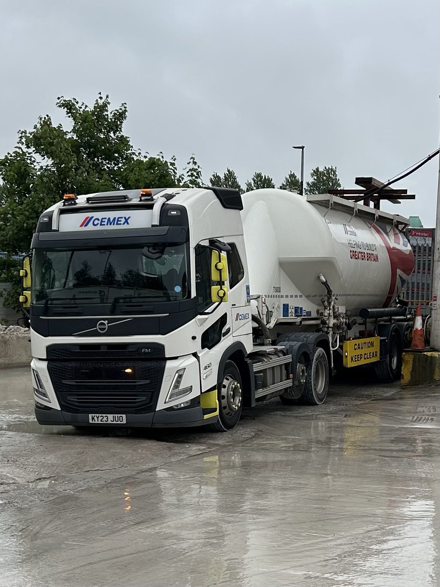 I don’t get out on the road too often these days, having a run out to <a href="/CEMEX_UK/">CEMEX UK</a> Blackburn ready mix today.