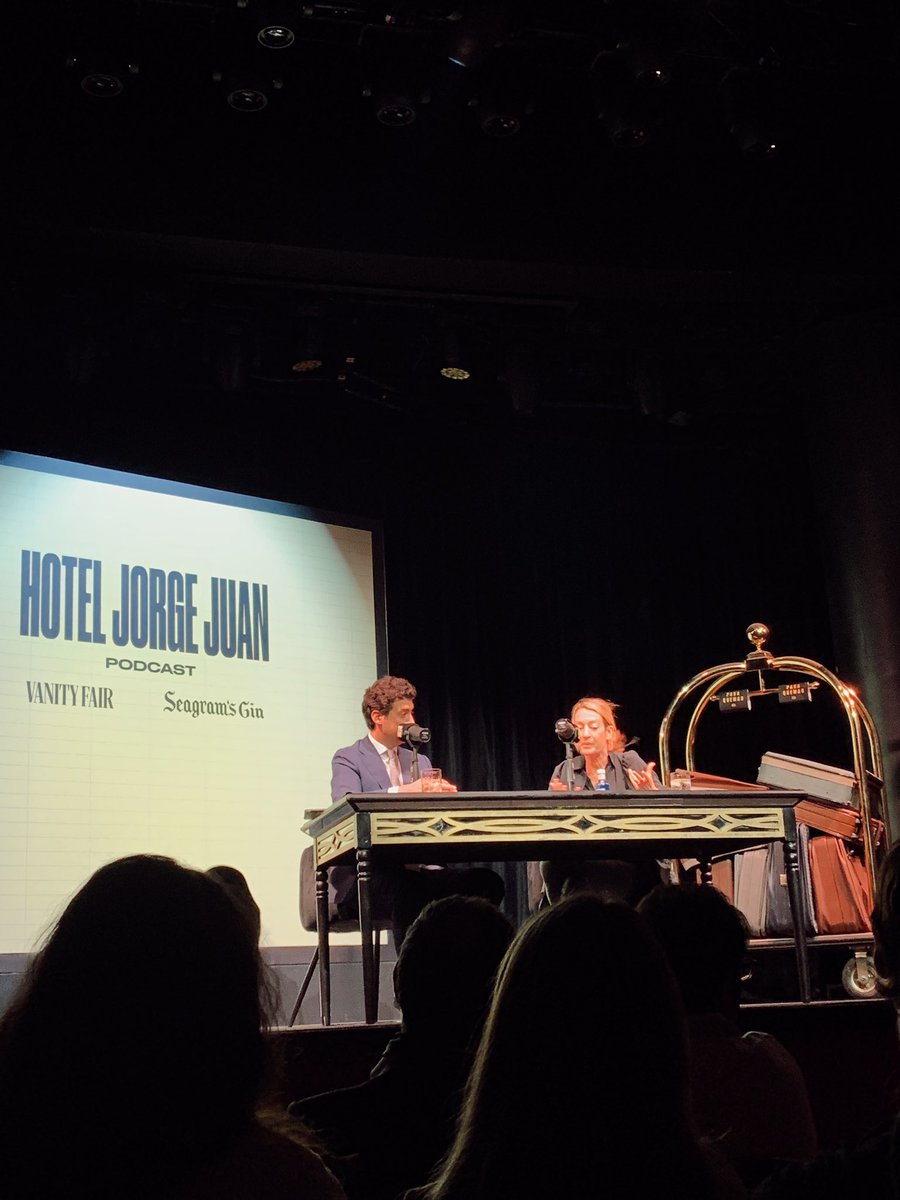 En el hotel. <a href="/guardian_el_/">Javier Aznar</a>