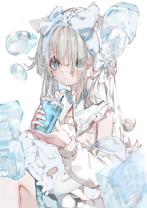 「drink ice cube」 illustration images(Latest)