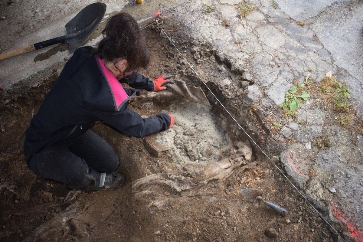 ⛏️Novas escavacións arqueolóxicas nunha posible aldea altomedieval de Mondoñedo permitirán afondar na época sueva. Na intervención que comeza o luns 27 participa a @UniversidadeUSC e o @CISPAC_gal 🗞️usc.gal/gl/xornal/nova…