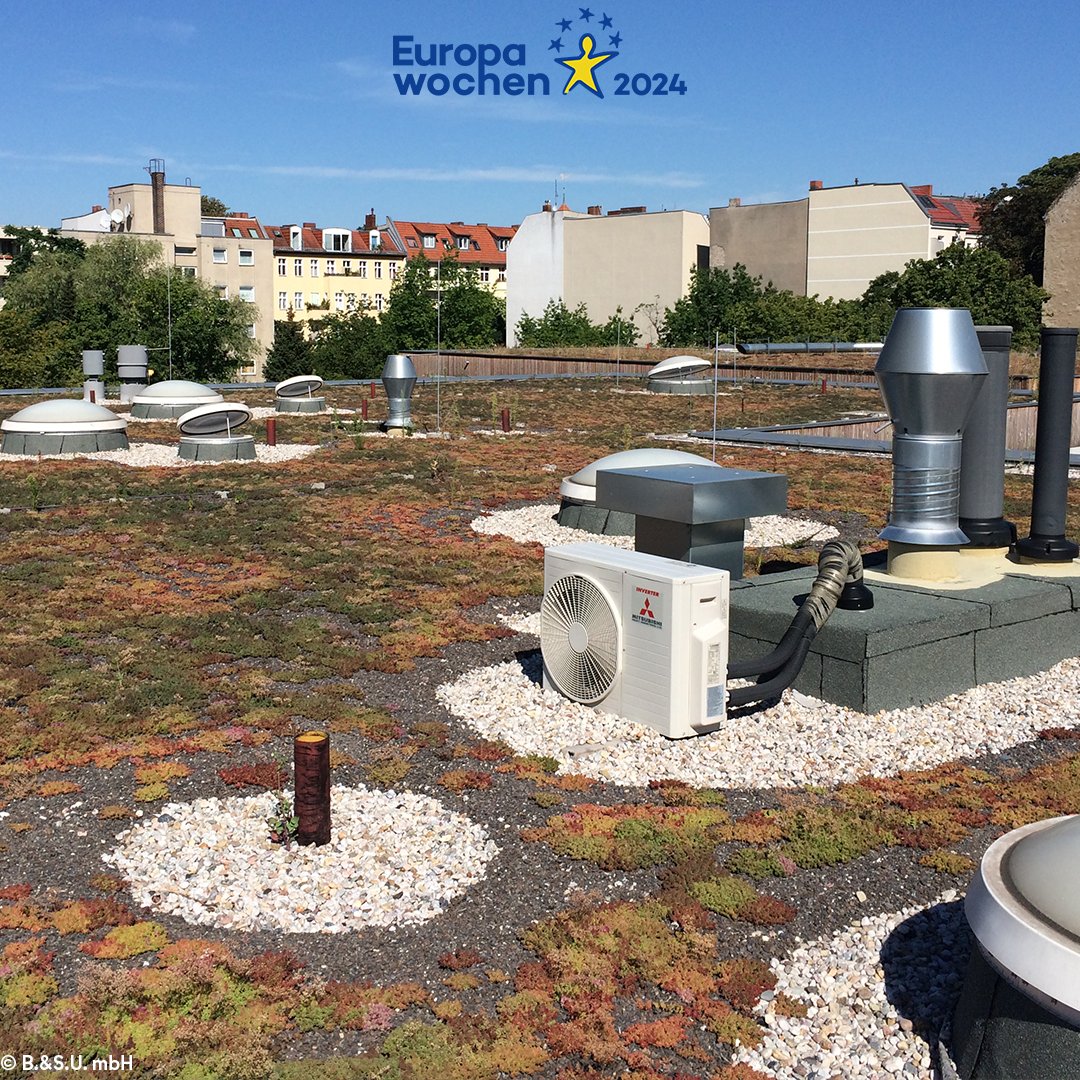 🇪🇺Schulen, Spielplätze und auch Obdachlosenunterkünfte werden mit der EU nachhaltiger: Das Programm BENE fördert Sanierungen von Gebäuden und Außengeländen und macht sie so fit für den Klimawandel. Alle Infos zur zweiten Förderphase von BENE:👉 berlin.de/bene