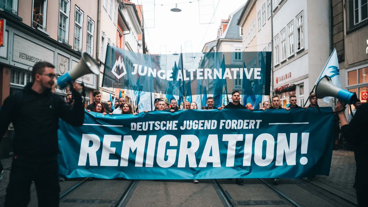 Ich bin dieses Jahr einer dieser Protest Wähler 🥱🥱

Bringt nix, aber schadet dem Abschaum der Altparteien 😈😈

#protestwähler
#ampeldesgrauens

#afd #remigration 
#genugistgenug